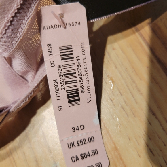 Victoria Secret Bombshell - Picture 4 of 5